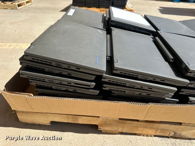 image for item OI9024 (157) Lenovo laptops