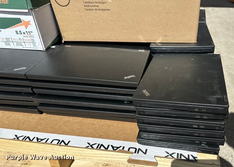 image for item OI9025 (84) Lenovo laptops