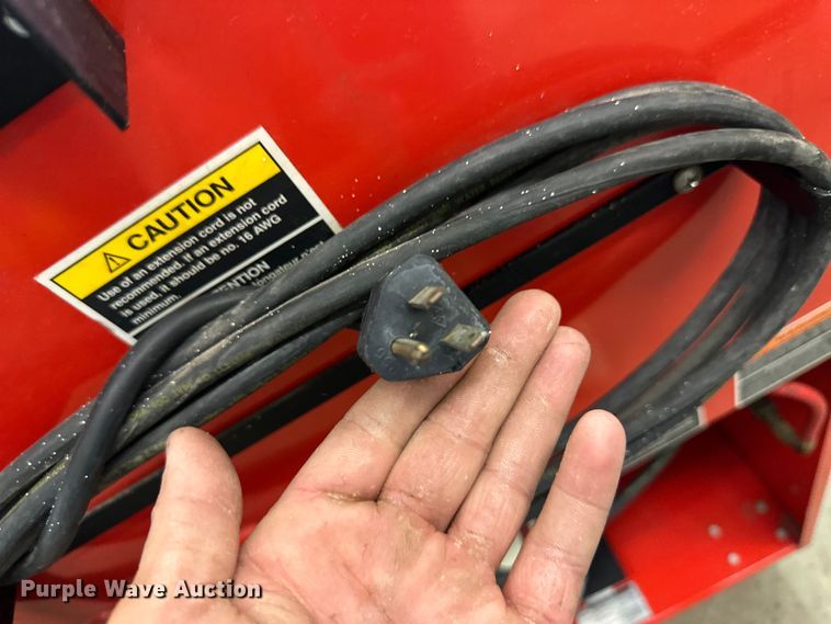 image for item OI9040 Snap On ACT 3120 refrigerant recovery/recycling machine