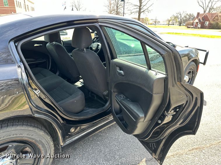 image for item OM9981 2015 Dodge Charger Police 
