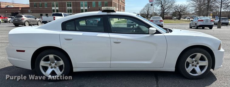 image for item OM9982 2014 Dodge Charger Police 
