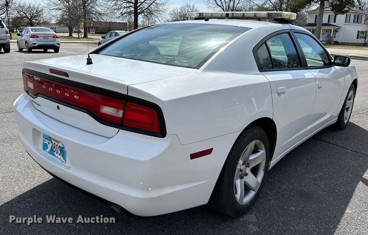 image for item OM9982 2014 Dodge Charger Police 