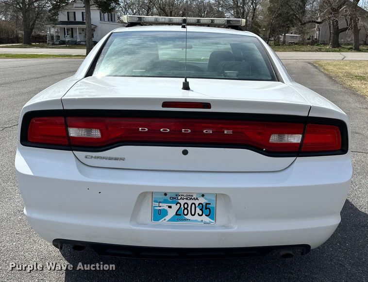 image for item OM9982 2014 Dodge Charger Police 