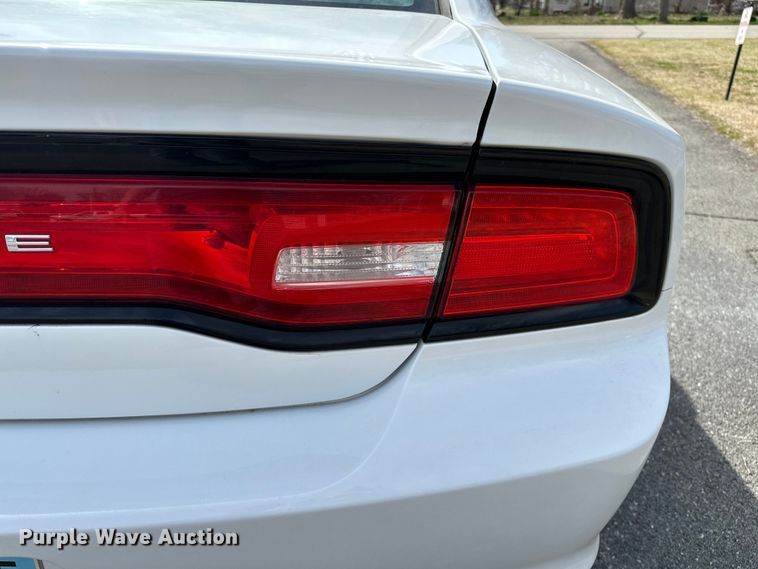 image for item OM9982 2014 Dodge Charger Police 