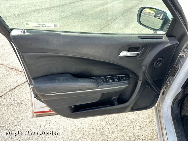 image for item OM9982 2014 Dodge Charger Police 