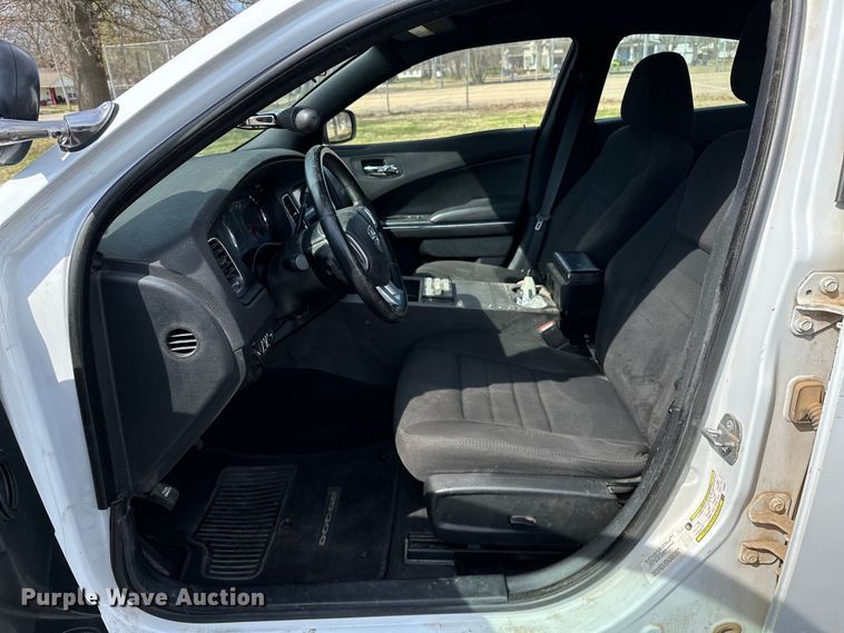 image for item OM9982 2014 Dodge Charger Police 