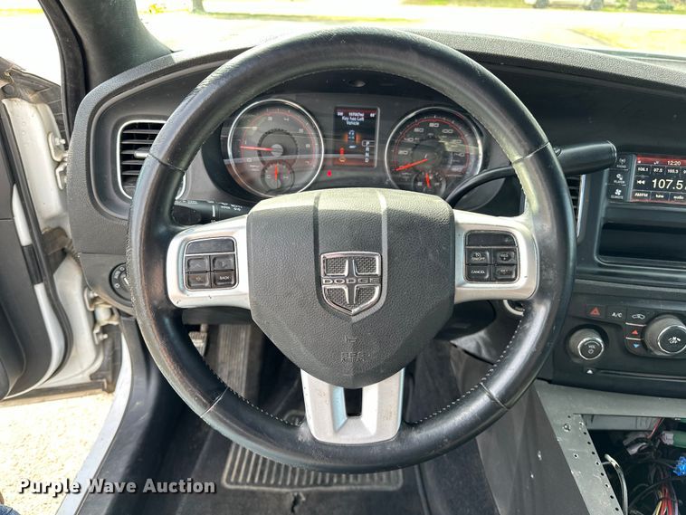 image for item OM9982 2014 Dodge Charger Police 