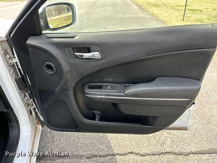 image for item OM9982 2014 Dodge Charger Police 