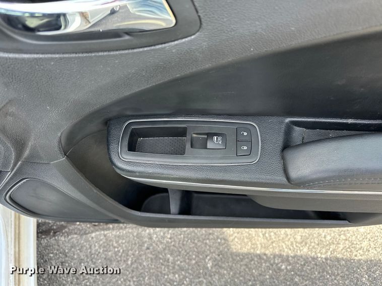 image for item OM9982 2014 Dodge Charger Police 