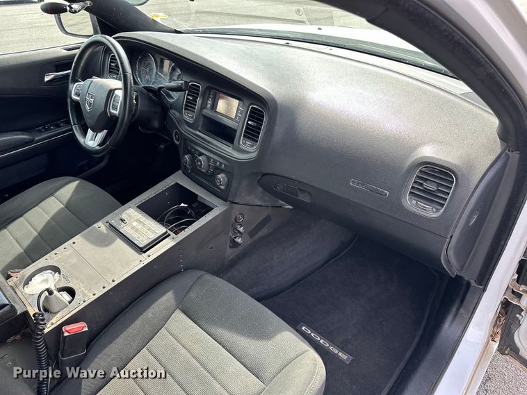 image for item OM9982 2014 Dodge Charger Police 