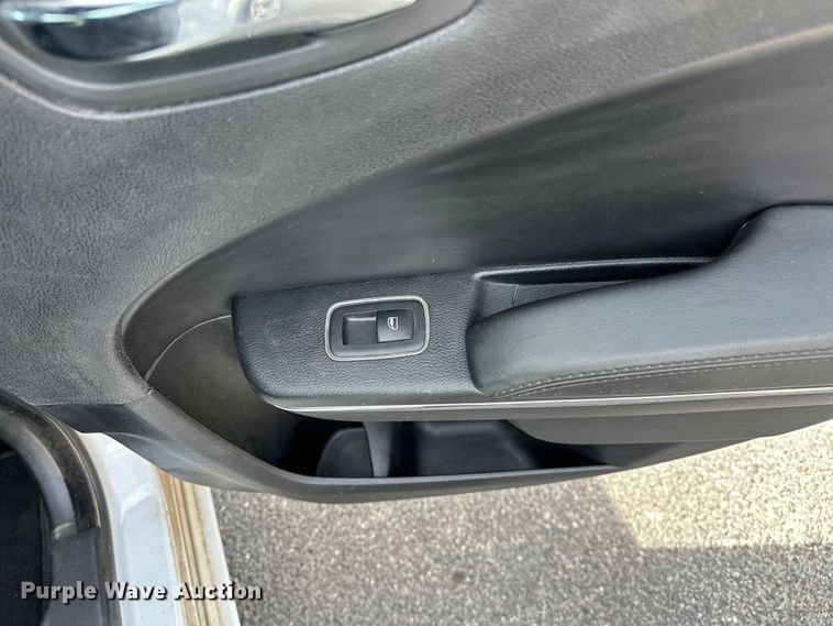 image for item OM9982 2014 Dodge Charger Police 