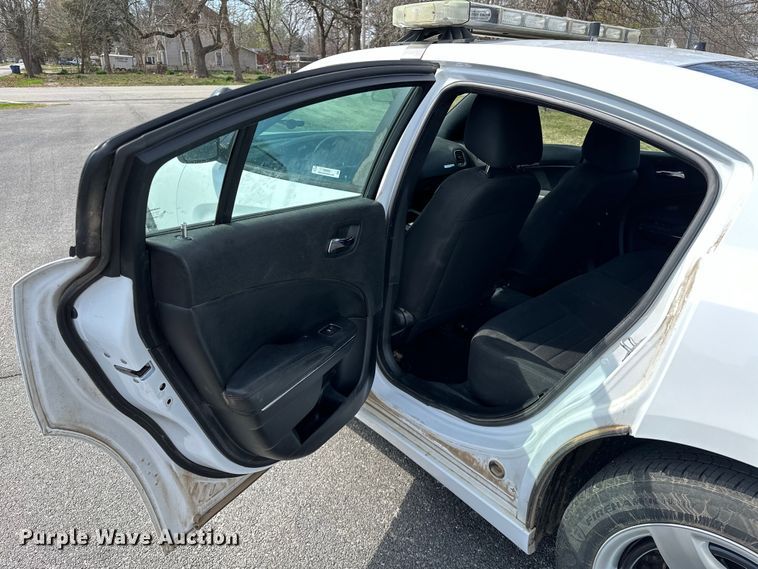 image for item OM9982 2014 Dodge Charger Police 