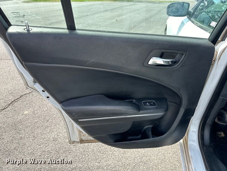 image for item OM9982 2014 Dodge Charger Police 