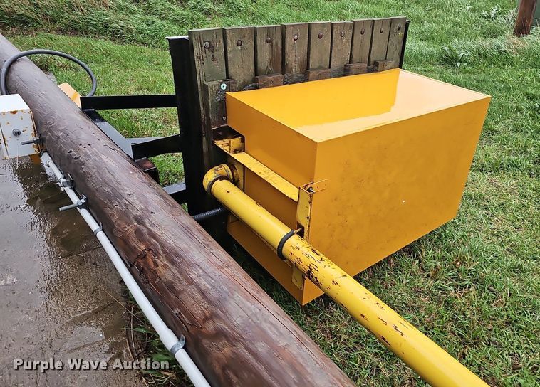 image for item ZA0403 Federal Signal Corporation RCM1A warning siren