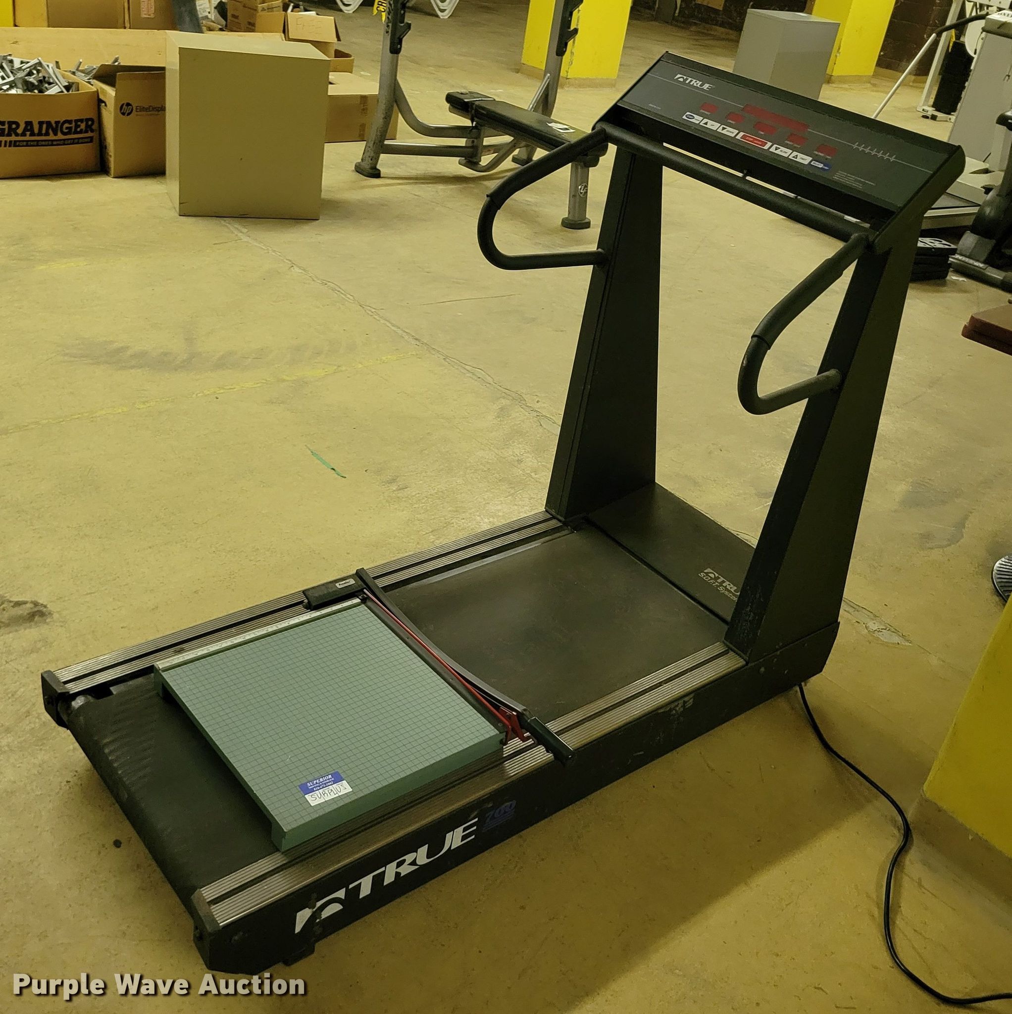 Gym equipment in Kansas City, MO Item DP1431 for sale Purple Wave