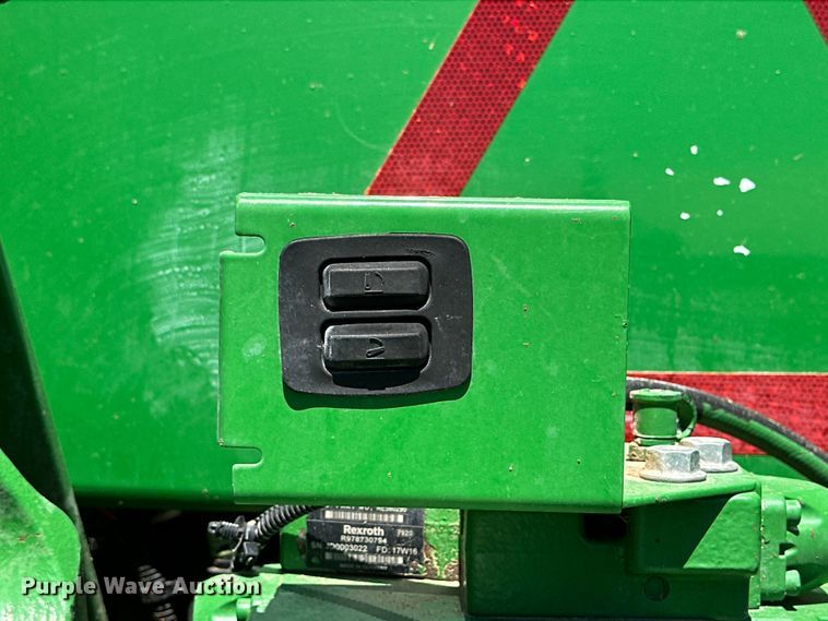 image for item DG4368 2017 John Deere 8295R MFWD tractor