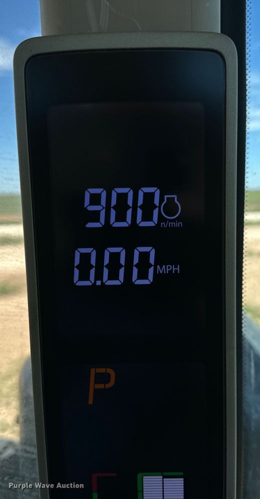 image for item DG4368 2017 John Deere 8295R MFWD tractor