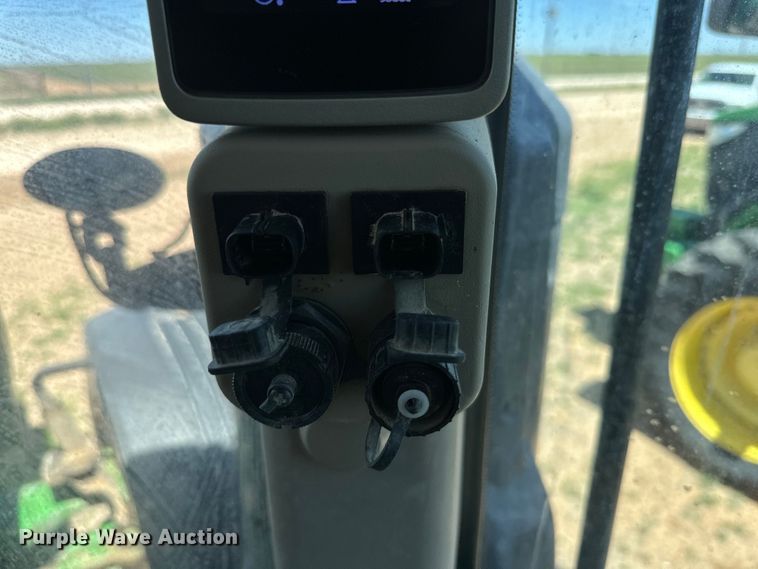 image for item DG4368 2017 John Deere 8295R MFWD tractor