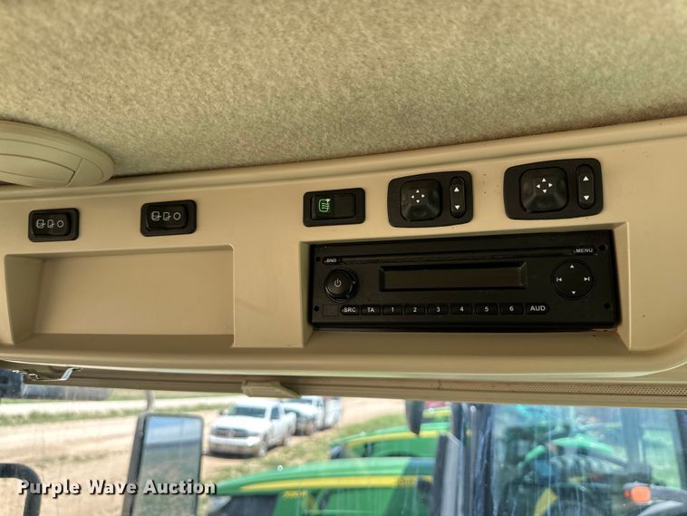 image for item DG4368 2017 John Deere 8295R MFWD tractor