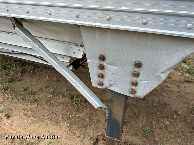 image for item DG4374 2015 Timpte grain trailer