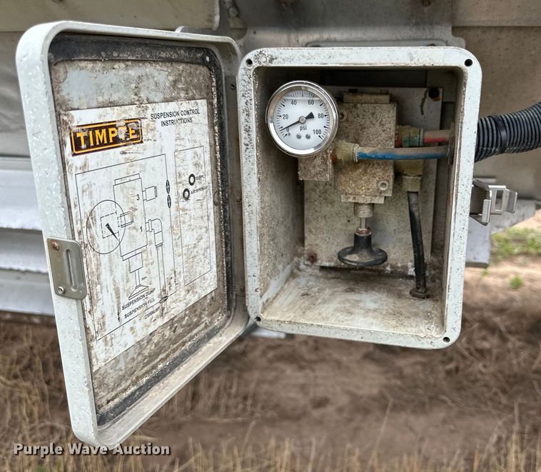 image for item DG4374 2015 Timpte grain trailer