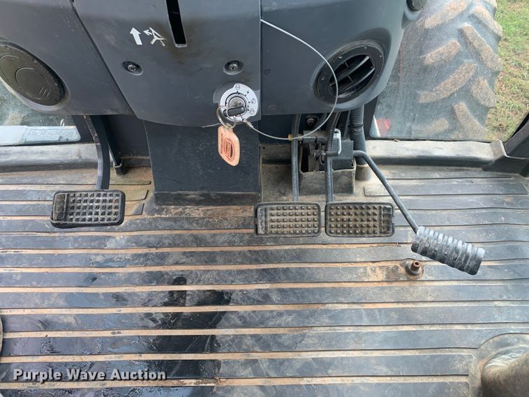 image for item DM7807 2013 Kubota M135GX MFWD tractor