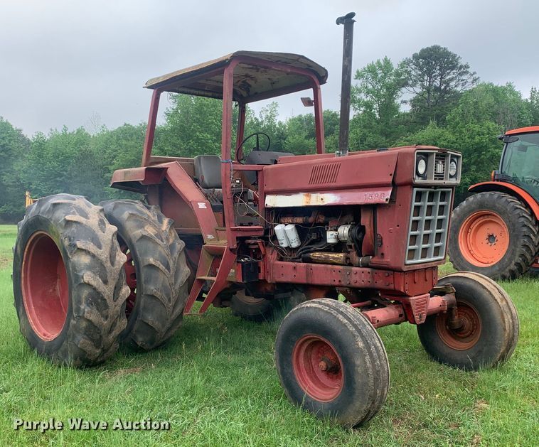 image for item DM7808 International F1586 tractor