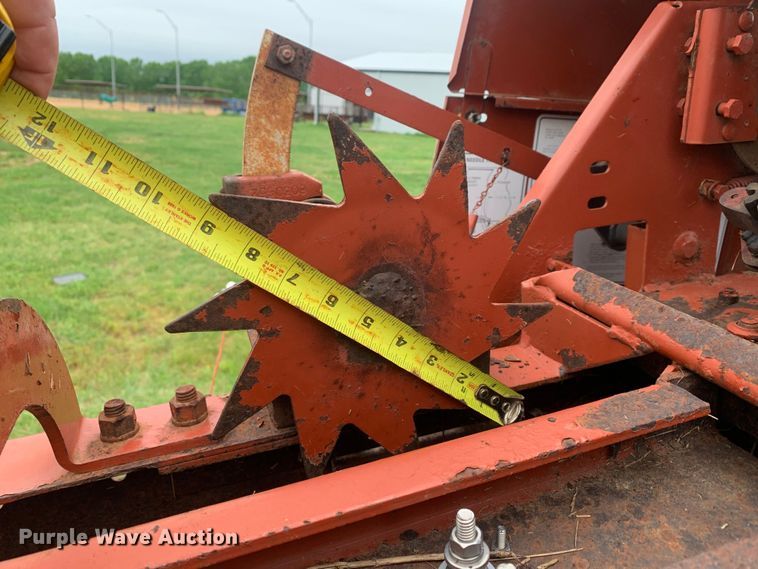 image for item DM7813 2003 Hesston 4590 small square baler