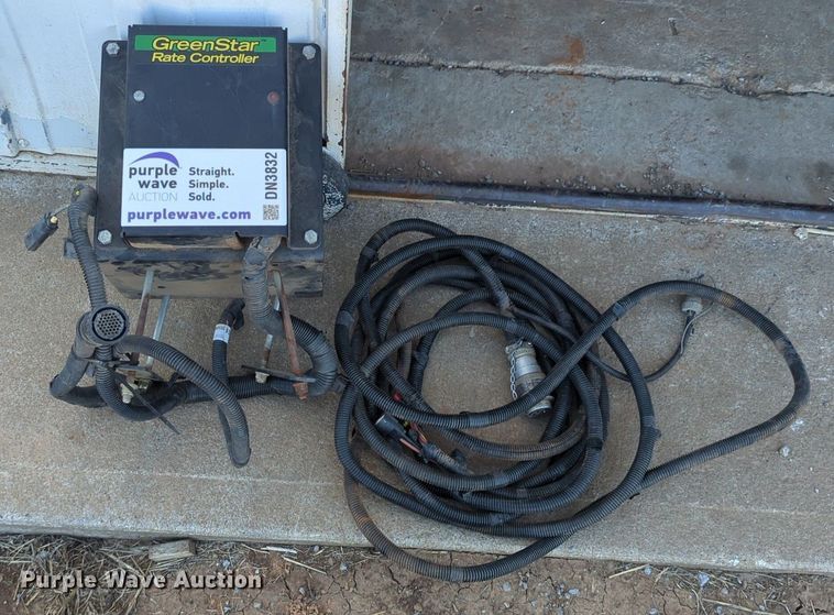 image for item DN3832 GreenStar applicator rate controller