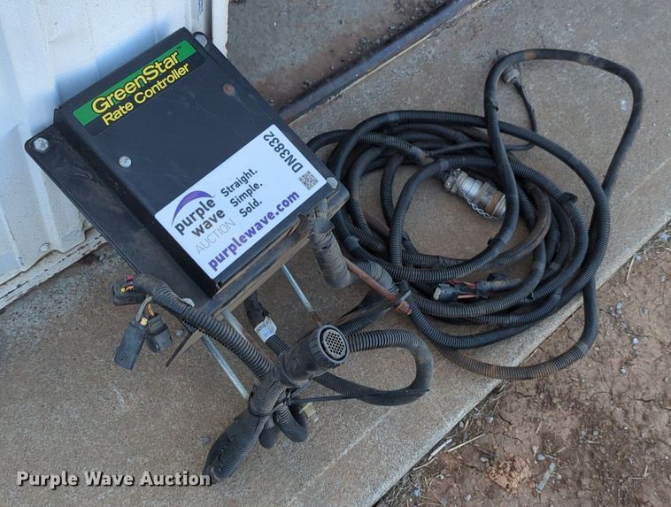 image for item DN3832 GreenStar applicator rate controller