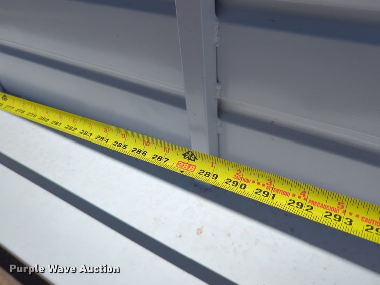 image for item DN3834 Javorsky livestock trailer