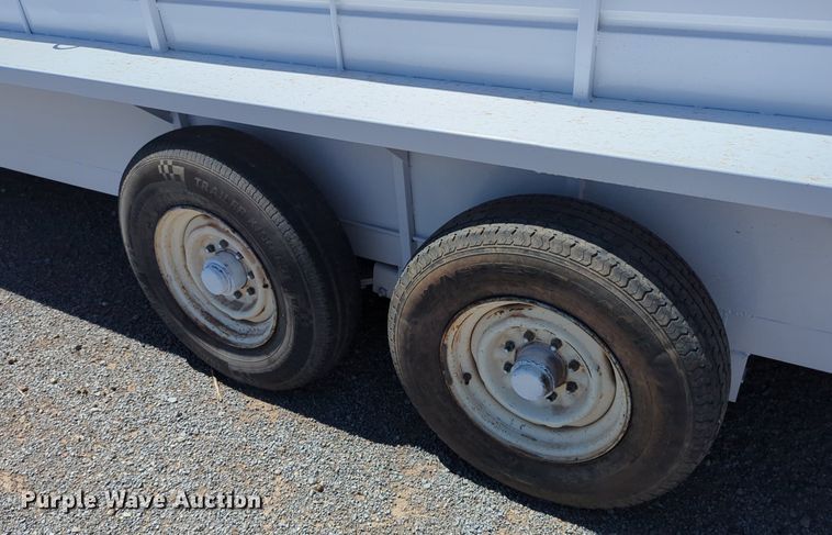 image for item DN3834 Javorsky livestock trailer