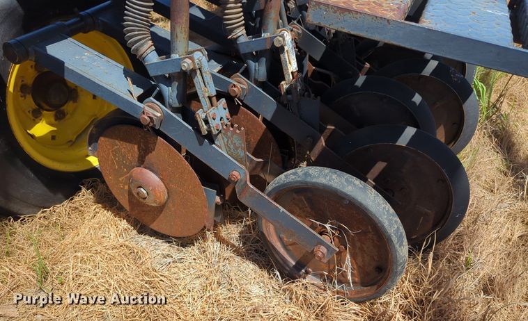 image for item DN3836 CrustBuster 3300 DD49X8 grain drill