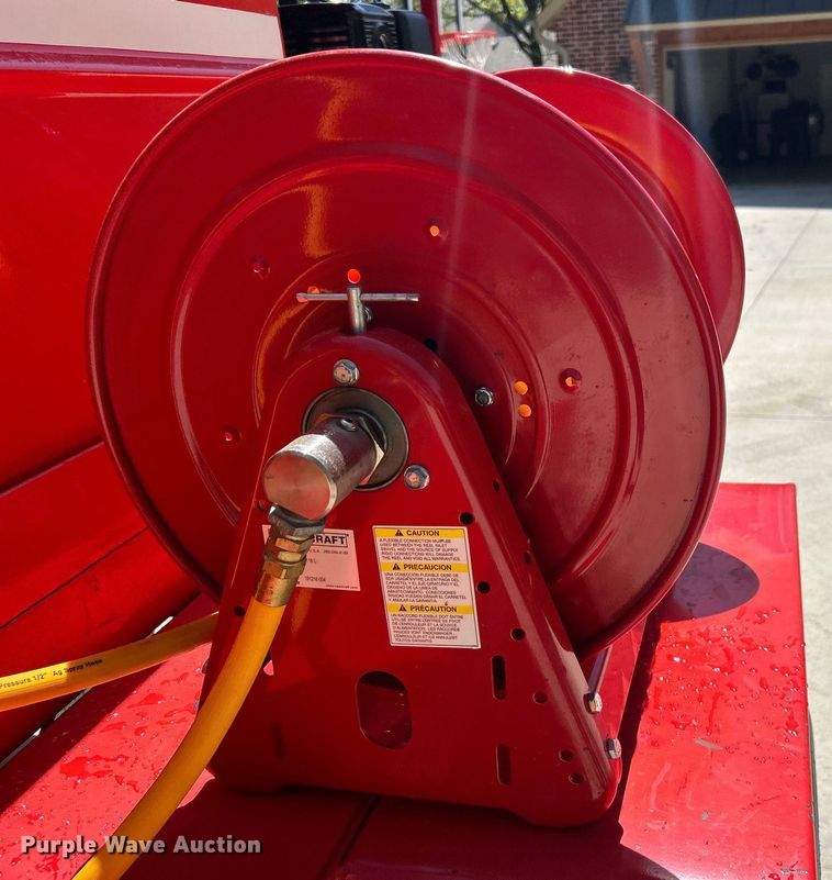 image for item DO1100 John Bean FMC turf sprayer