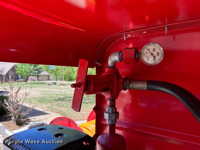 image for item DO1100 John Bean FMC turf sprayer