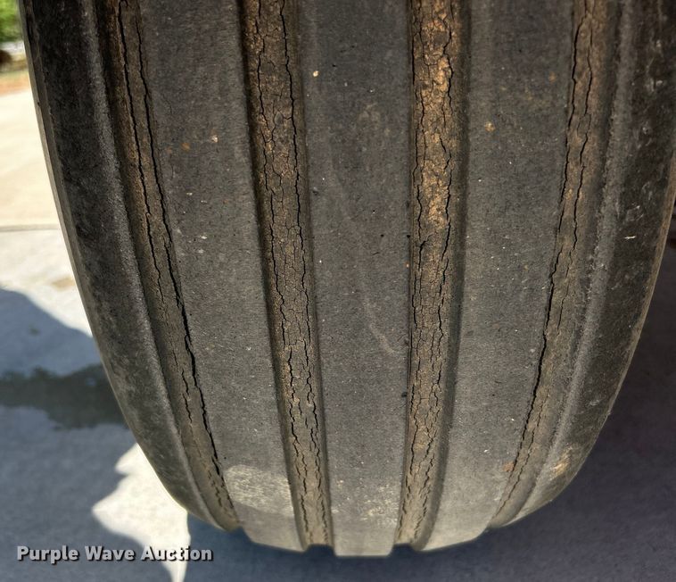 image for item DO1100 John Bean FMC turf sprayer