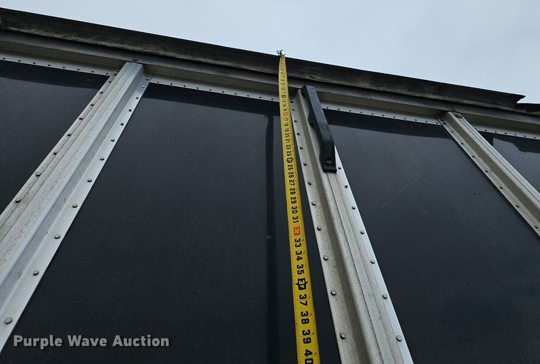 image for item DP0838 2016 Cornhusker 800 grain trailer