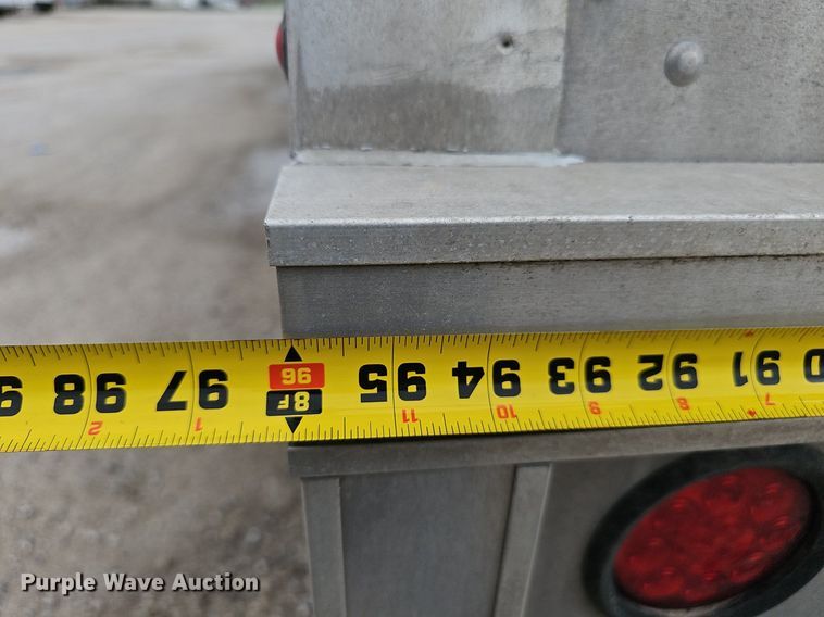 image for item DP0838 2016 Cornhusker 800 grain trailer