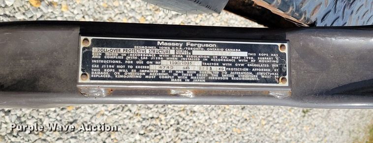 image for item DP1393 1989 Massey Ferguson 1035 MFWD tractor