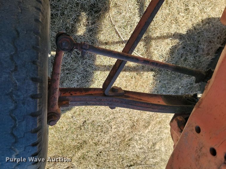 image for item DP3520 Cockshutt 40 tractor