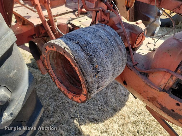 image for item DP3520 Cockshutt 40 tractor