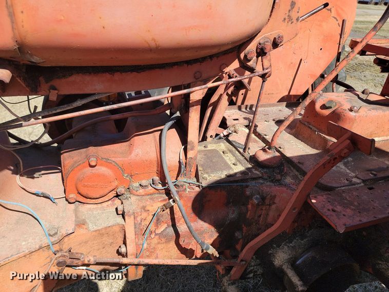 image for item DP3520 Cockshutt 40 tractor