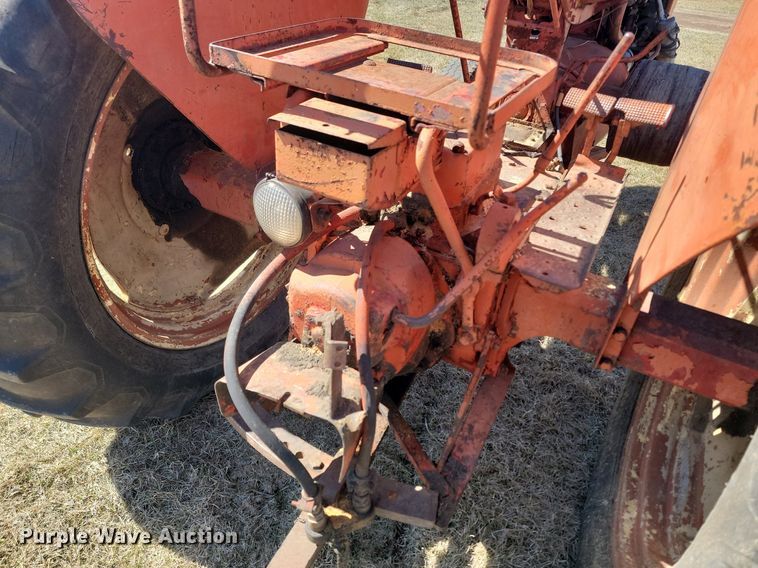 image for item DP3520 Cockshutt 40 tractor