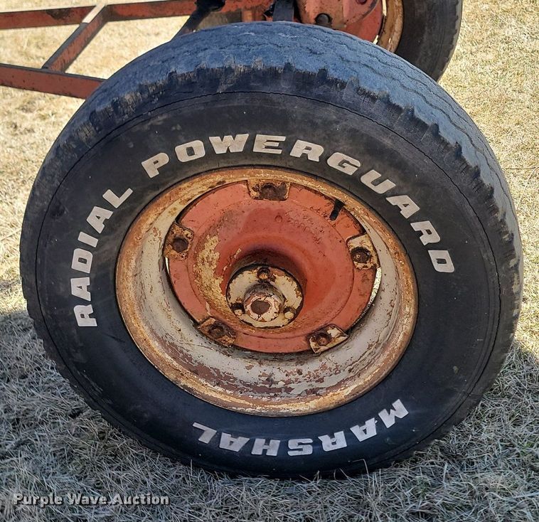 image for item DP3520 Cockshutt 40 tractor