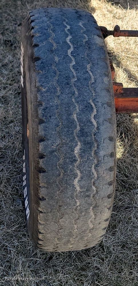 image for item DP3520 Cockshutt 40 tractor