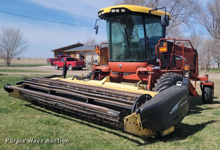 image for item DP3526 2005 New Holland  HW325 swather / windrower