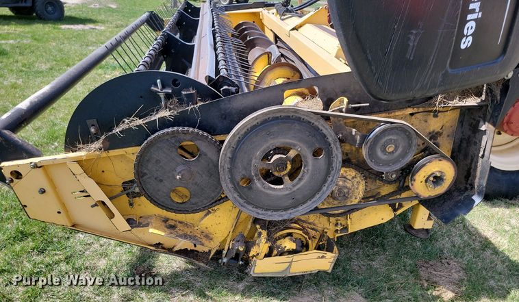 image for item DP3526 2005 New Holland  HW325 swather / windrower