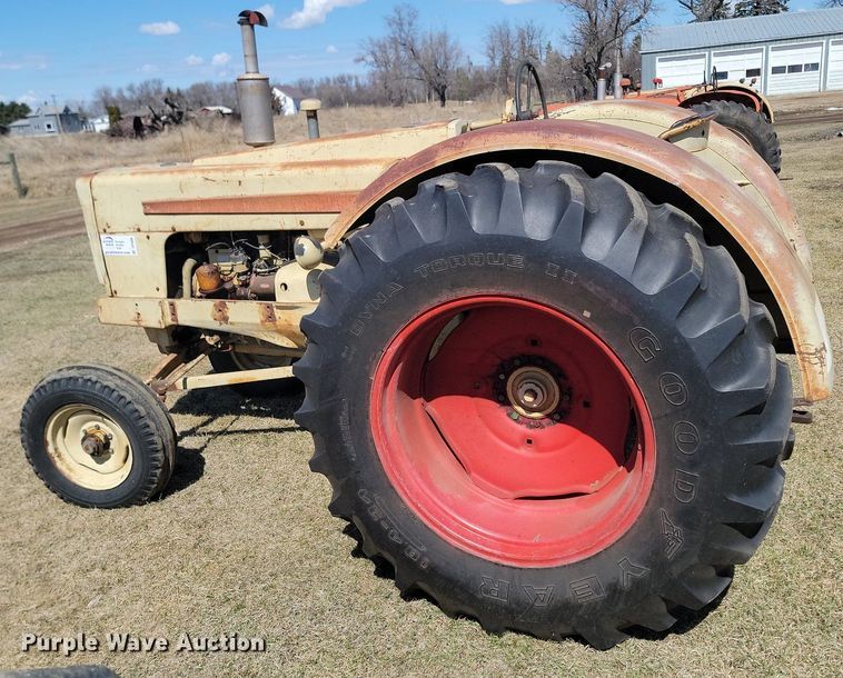 image for item DP5666 Cockshutt  550 tractor