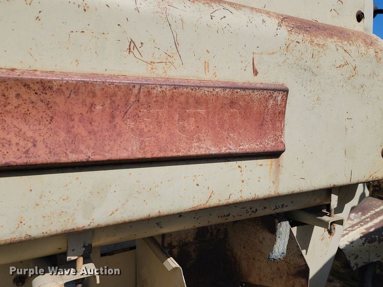 image for item DP5666 Cockshutt  550 tractor