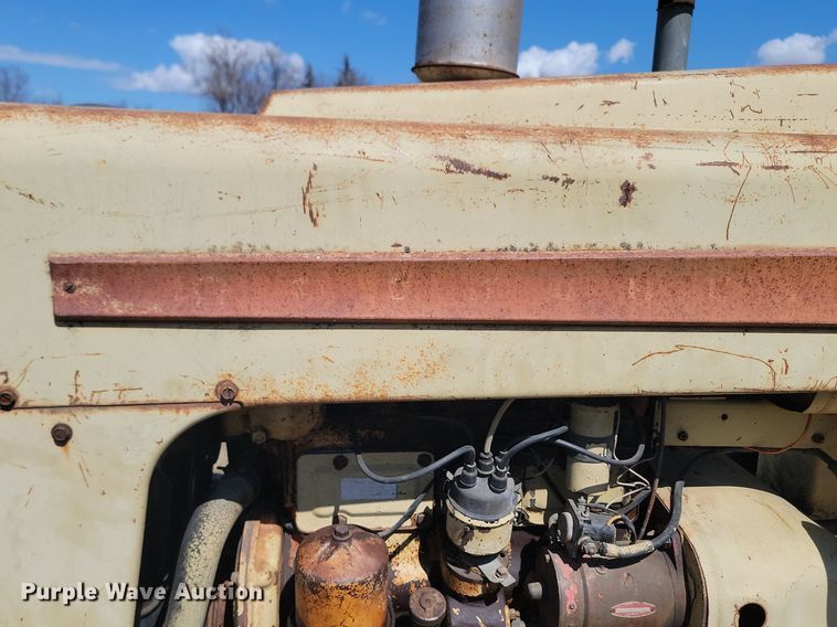 image for item DP5666 Cockshutt  550 tractor